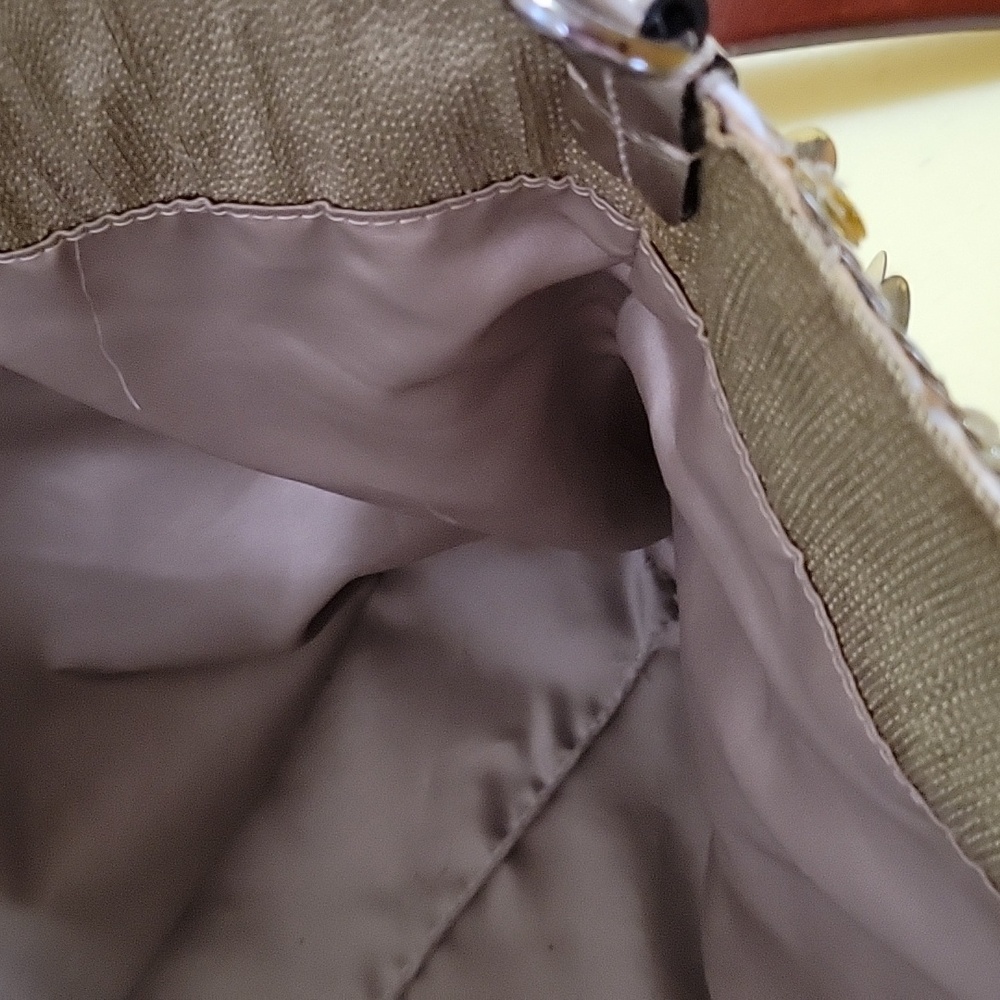 RARE VALENTINO ROSETTA GOLD TOTE. - Picture 12 of 16
